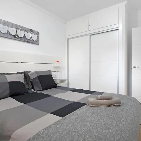Ianoa Apartment *